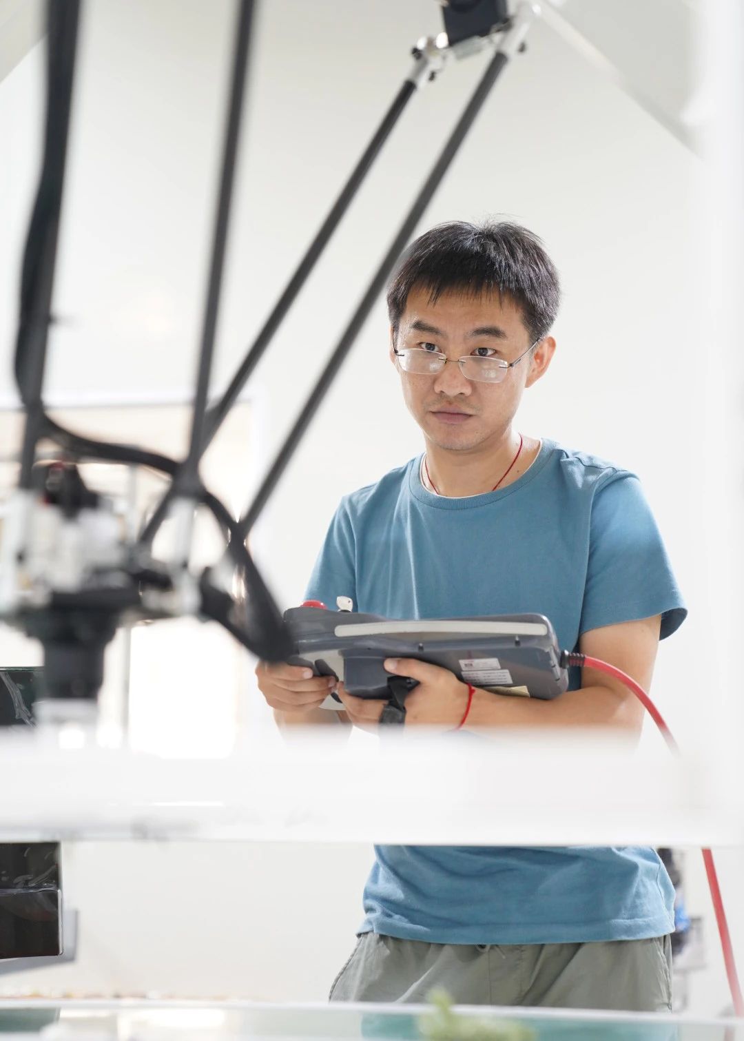 ���˹���-׷�󿵽�,����һ������